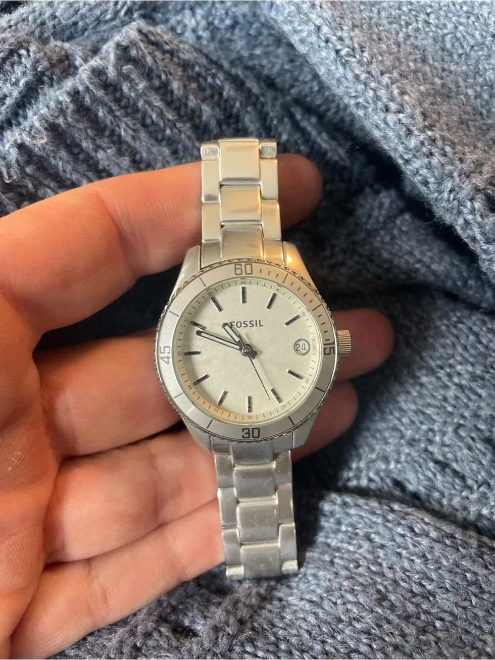 Fossil woMen's Silver-Tone Stainless Steel Watch with Silver Dial